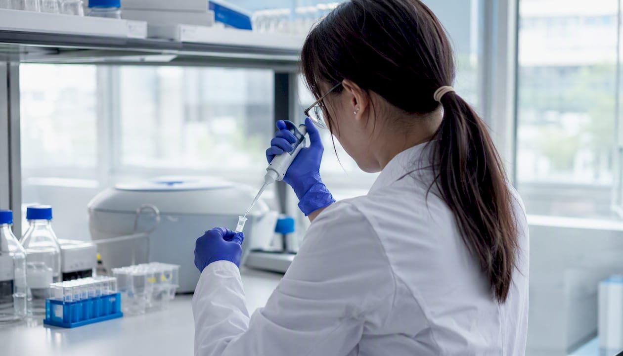 Top Genomics Companies for U.S. Lab Reagent Procurement